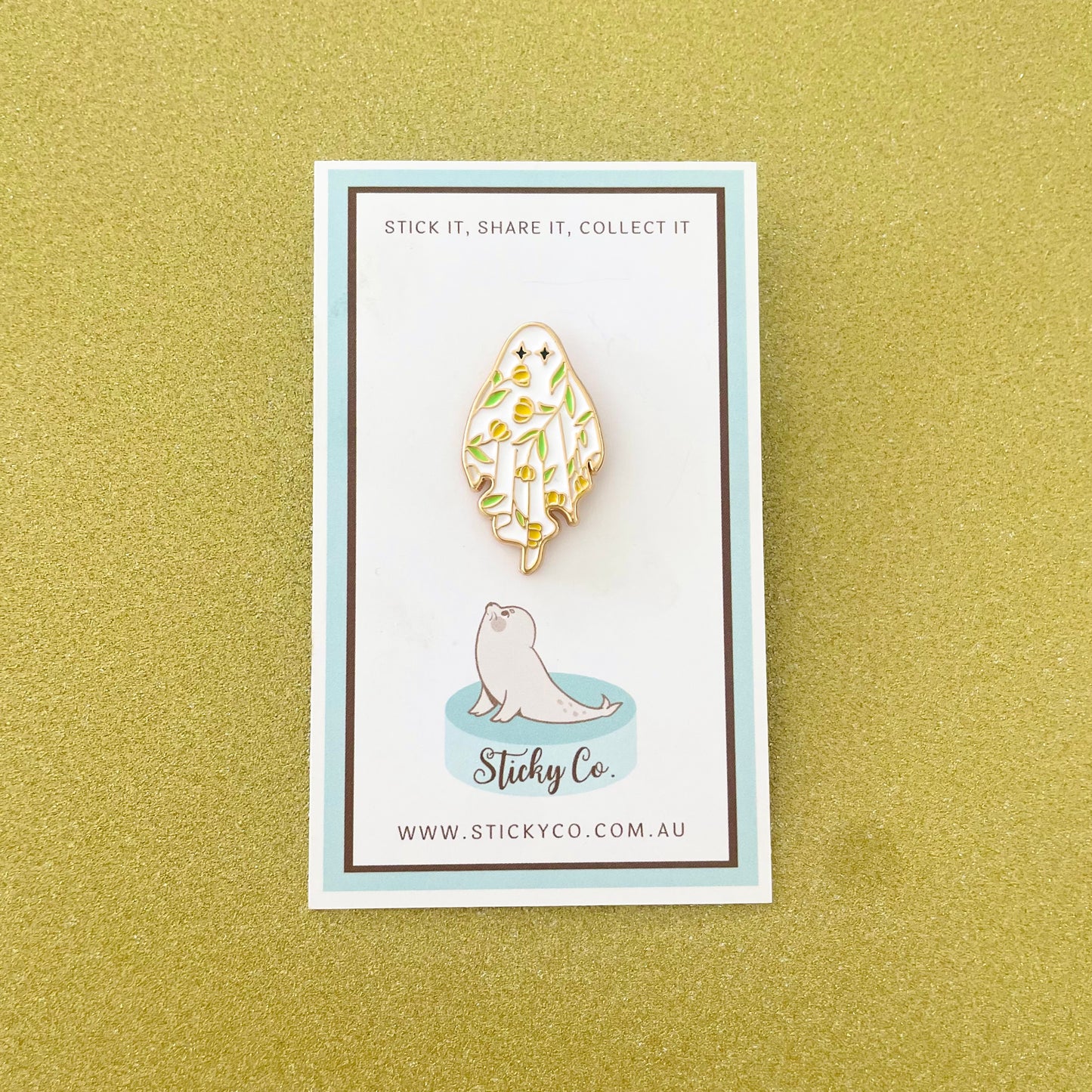 Cute Ghost Enamel Pins – 5 Spooky-Cute Styles