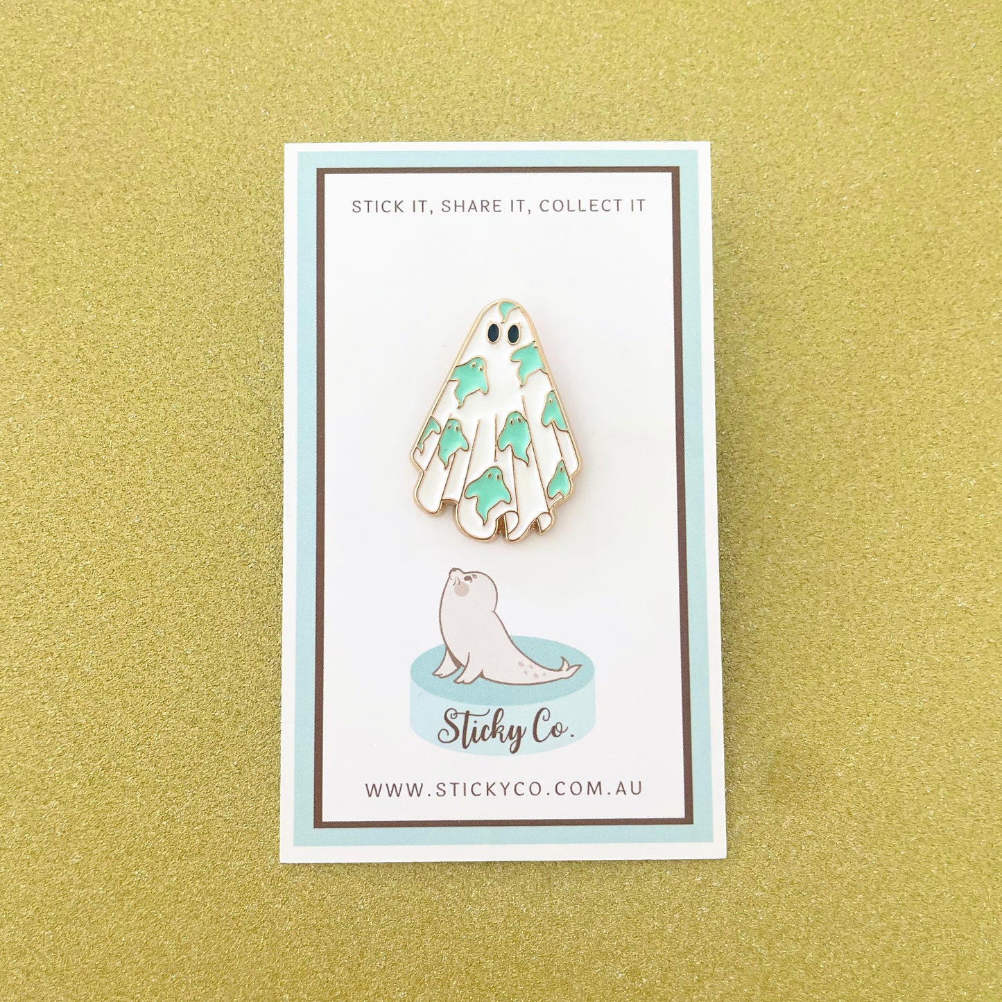 Cute Ghost Enamel Pins – 5 Spooky-Cute Styles
