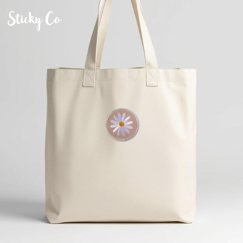 Daisy clothing patch | Iron-on